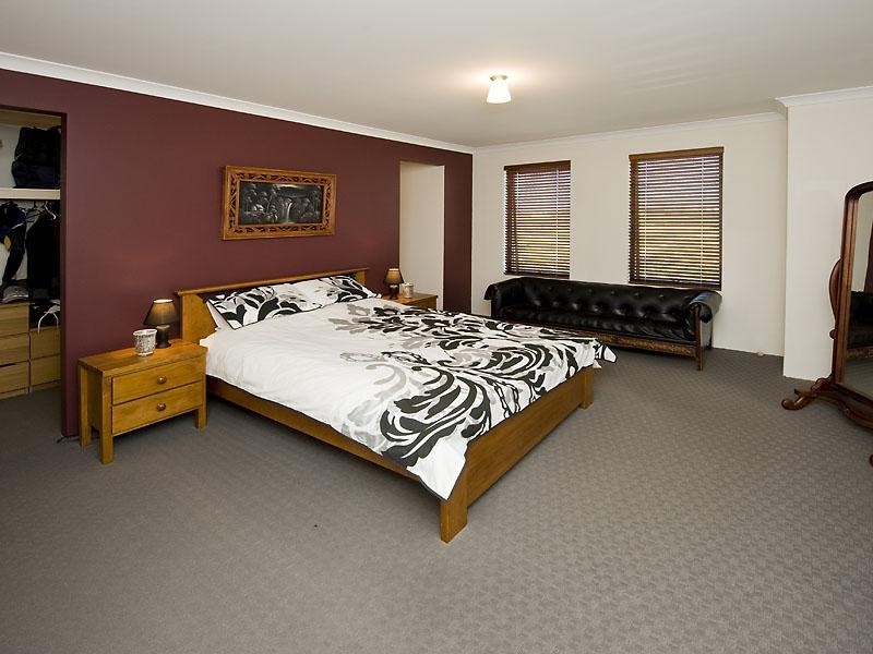 6 Quairading Rise, Dawesville WA 6211