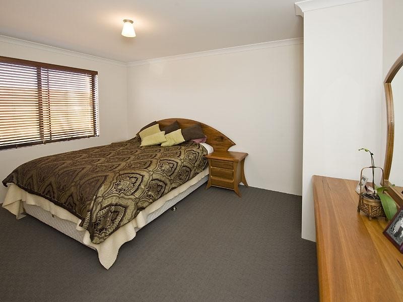 6 Quairading Rise, Dawesville WA 6211