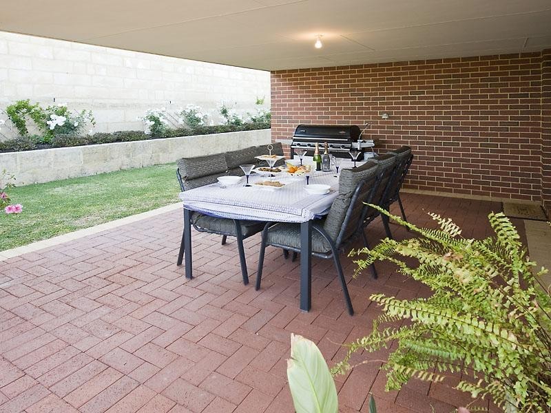 6 Quairading Rise, Dawesville WA 6211