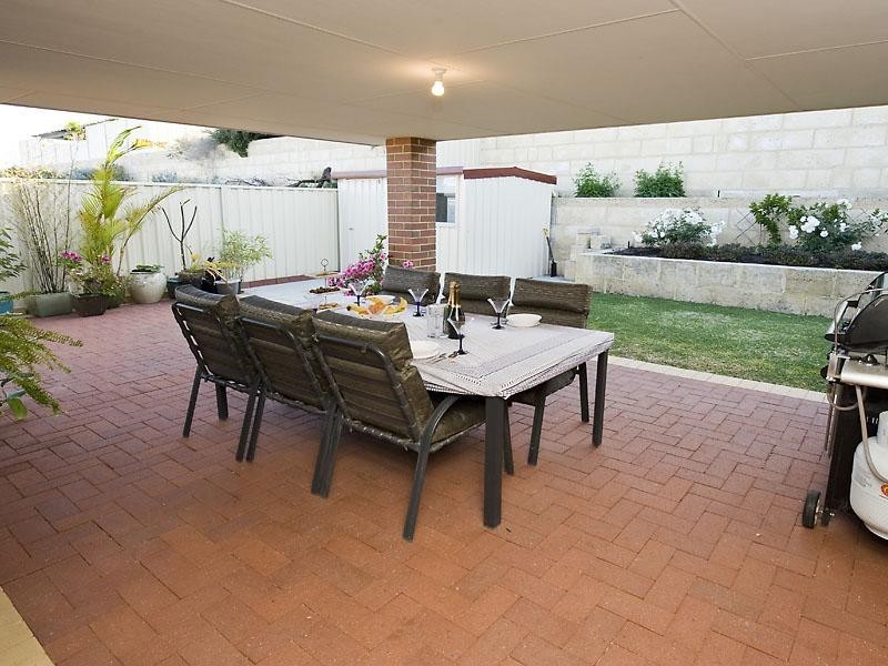 6 Quairading Rise, Dawesville WA 6211
