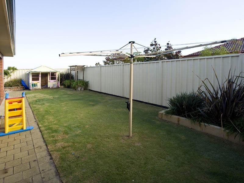 8 Tammin Court, Dawesville WA 6211