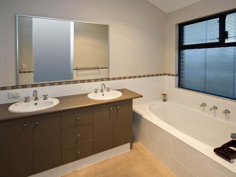 8 Tammin Court, Dawesville WA 6211