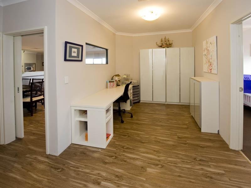 8 Tammin Court, Dawesville WA 6211