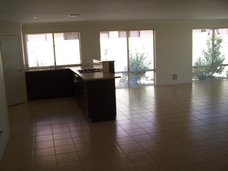 65 Northport Boulevard, Wannanup WA 6210