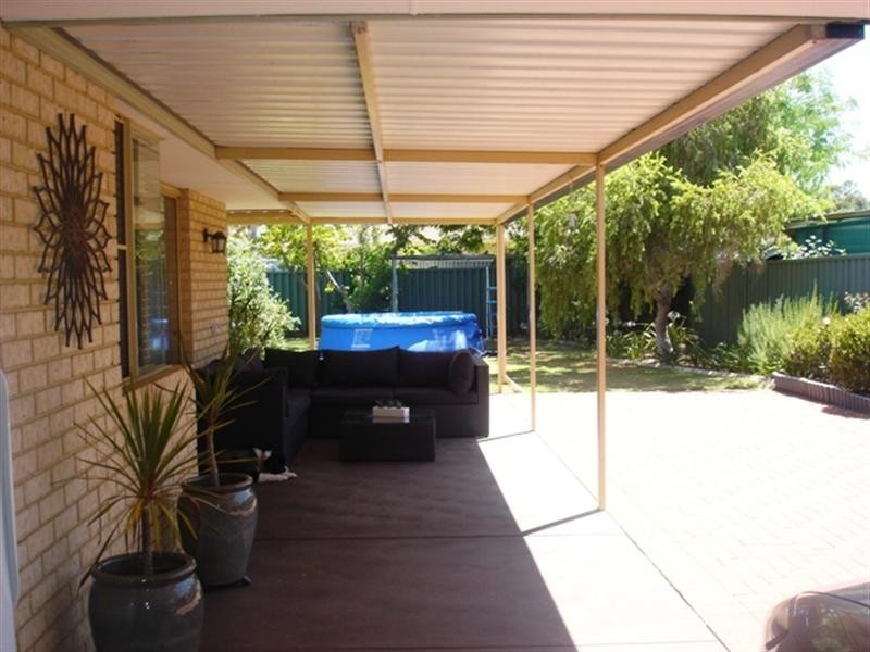 161 OAKMONT Avenue, Meadow Springs WA 6210