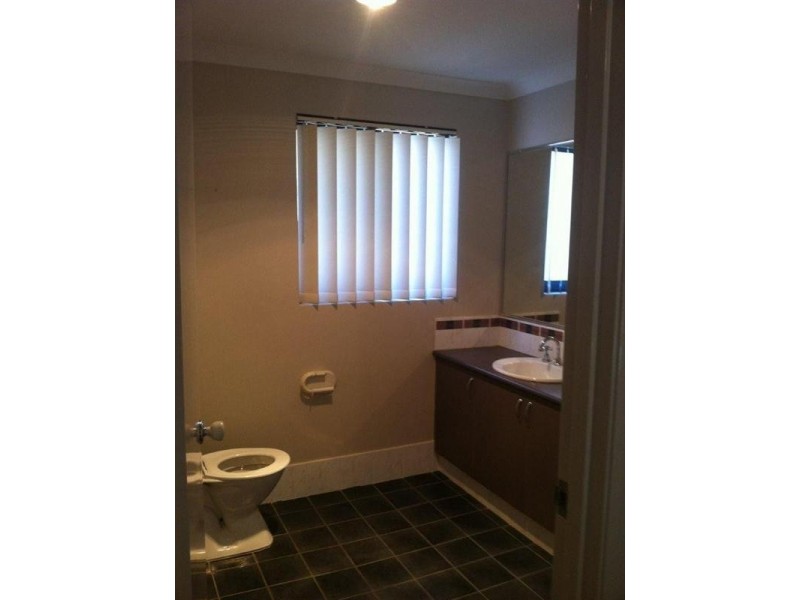 37 Batavia Avenue, Wannanup WA 6210