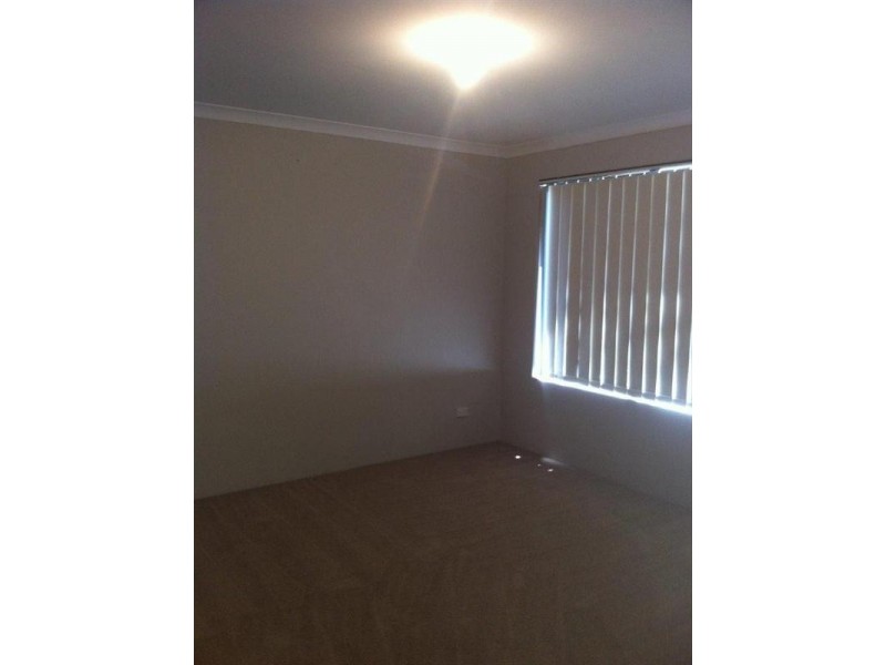 37 Batavia Avenue, Wannanup WA 6210