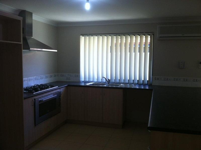 37 Batavia Avenue, Wannanup WA 6210