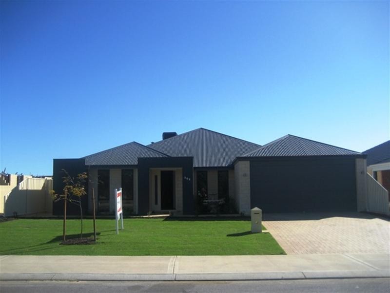 92 YINDANA, Lakelands WA 6180