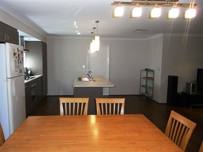 92 YINDANA, Lakelands WA 6180