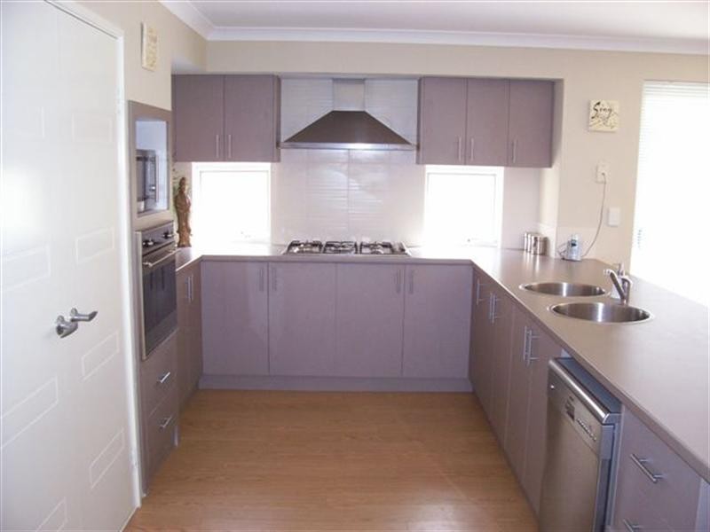 14 Endeavour Circle, Wannanup WA 6210