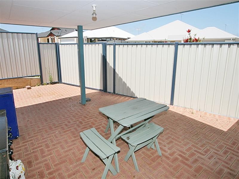 29 Jester Pkwy, Meadow Springs WA 6210