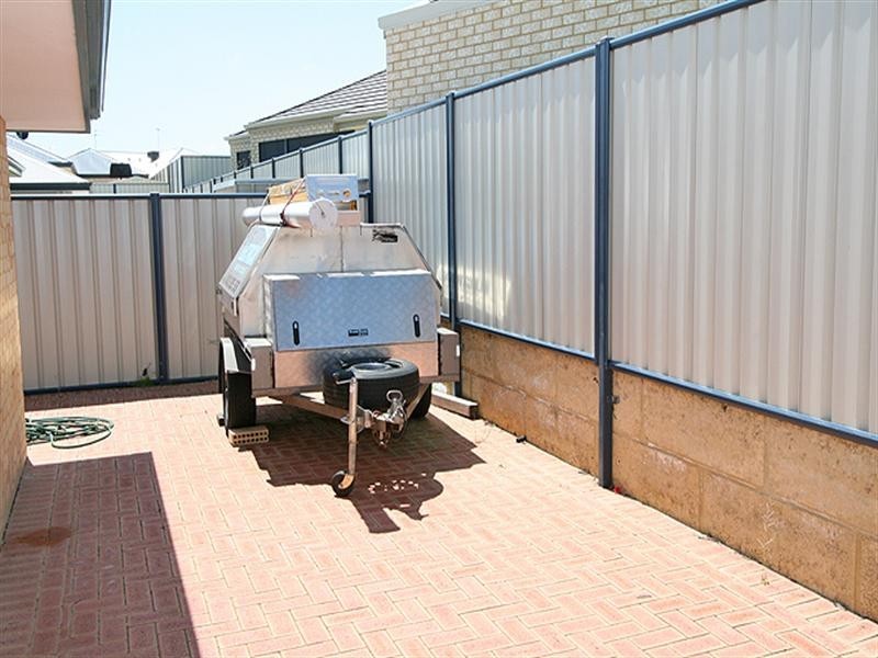 29 Jester Pkwy, Meadow Springs WA 6210