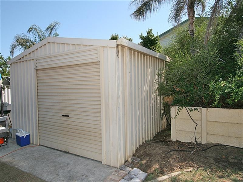 8 Sage Court, Halls Head WA 6210