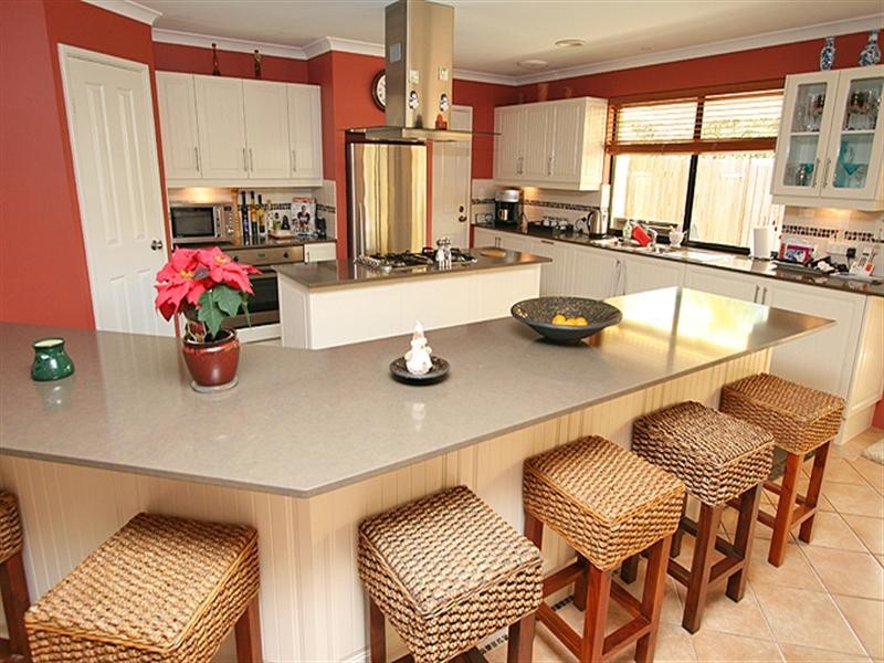 17 Castaway Cove, Halls Head WA 6210