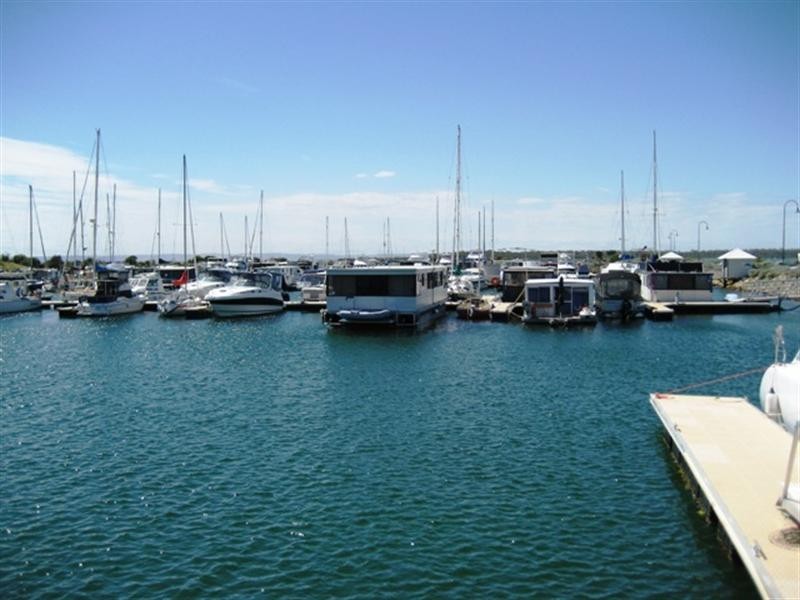 86 SANDPIPER  RT, Wannanup WA 6210