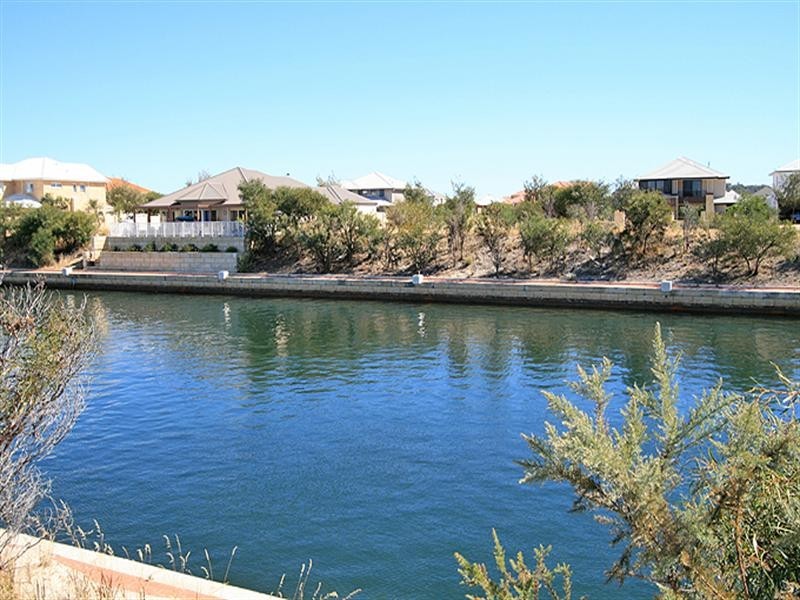 41 Cormorant Key, Wannanup WA 6210