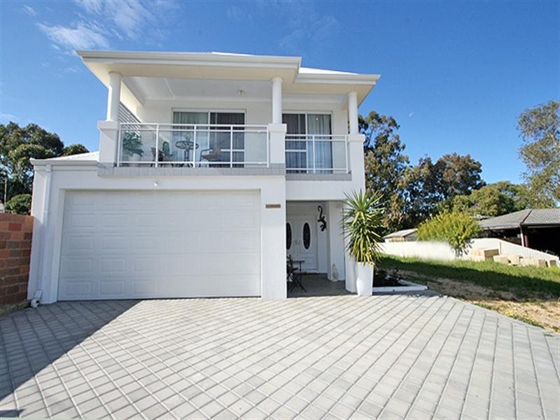 10A Clyde Place, Mandurah WA 6210