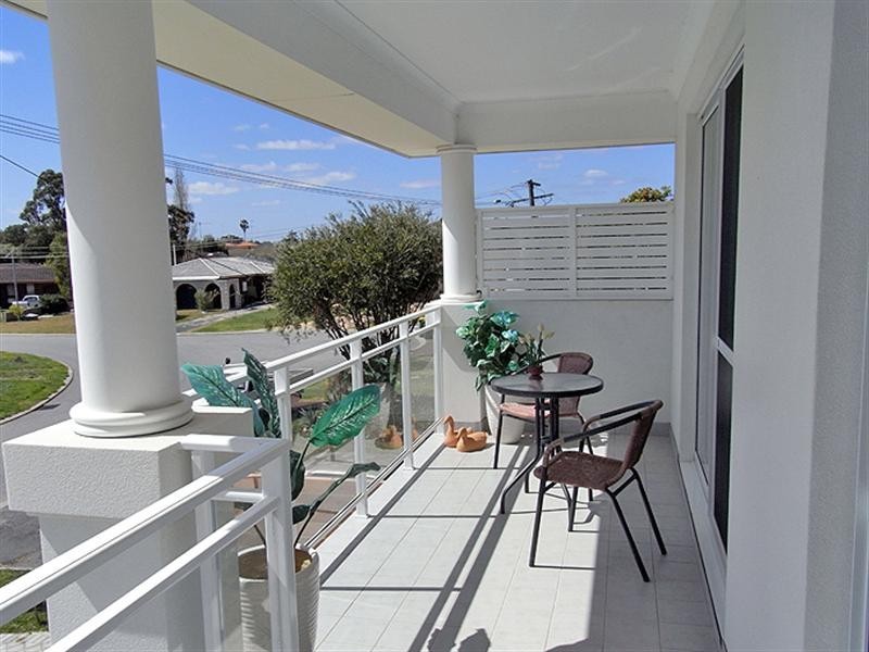 10A Clyde Place, Mandurah WA 6210