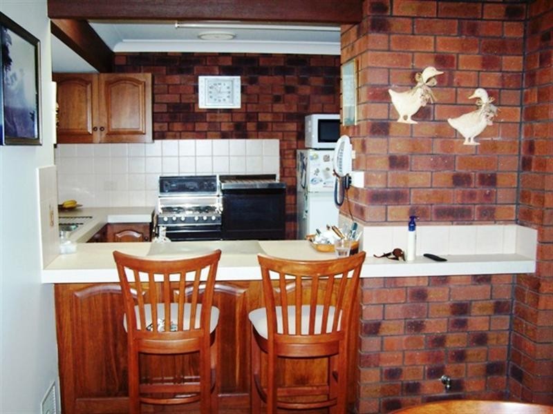 62 KOOKERBROOK Street, Dudley Park WA 6210