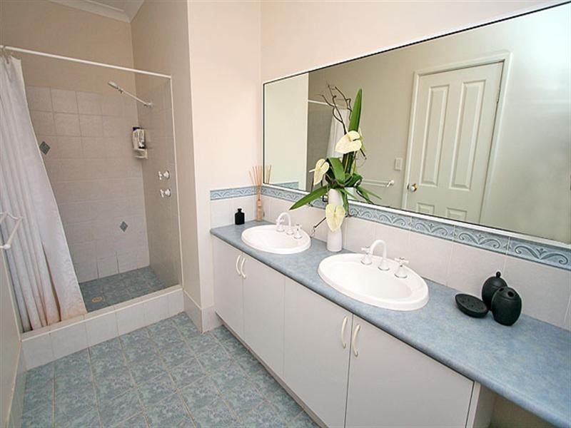 10 Capricorn Mews, Halls Head WA 6210