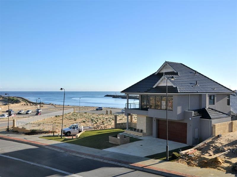 106 Southport Boulevard, Dawesville WA 6211