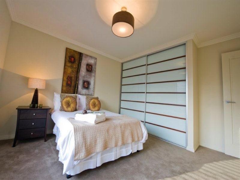 24 Honeymyrtle Grange, Halls Head WA 6210