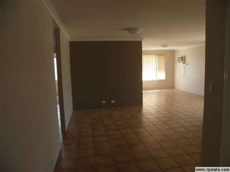 13 Bancroft Close, Greenfields WA 6210