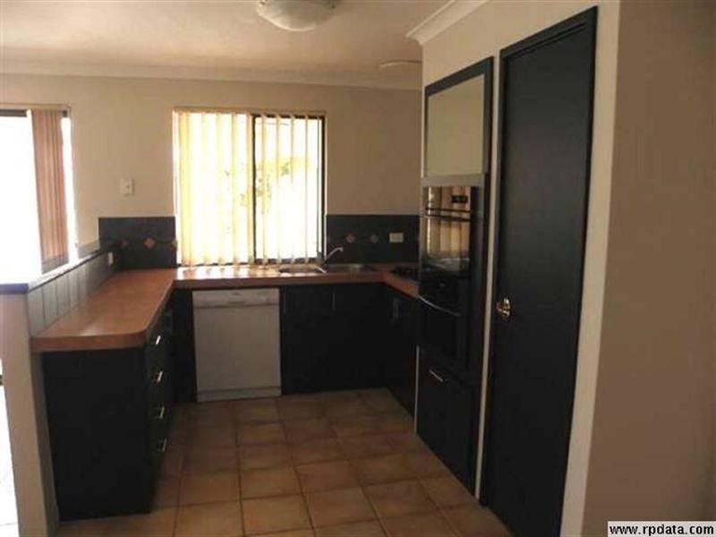 13 Bancroft Close, Greenfields WA 6210