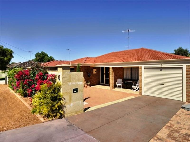 65 LESLIE Street, Dudley Park WA 6210