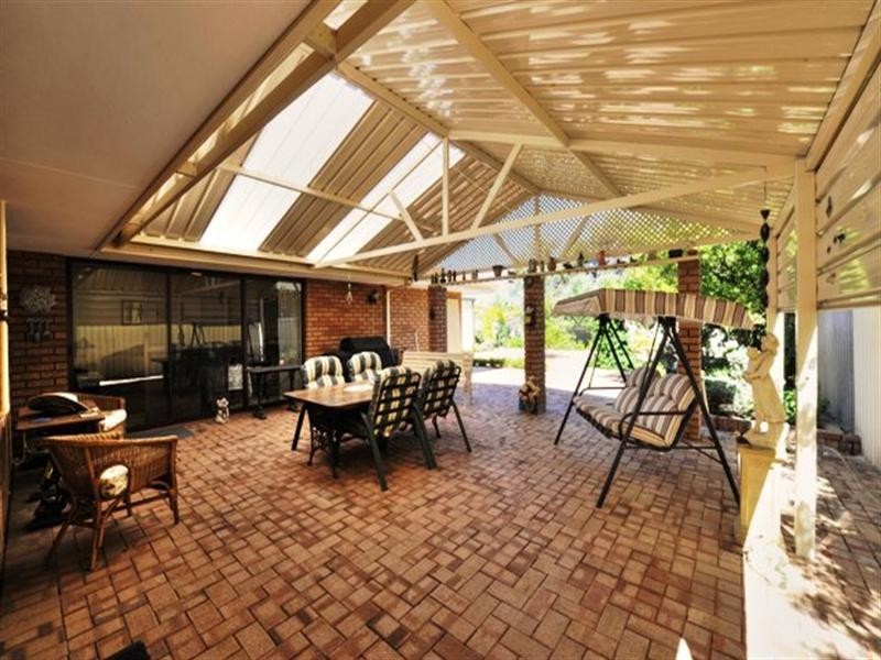 65 LESLIE Street, Dudley Park WA 6210