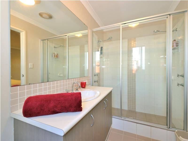 129 Peelwood Parade, Halls Head WA 6210