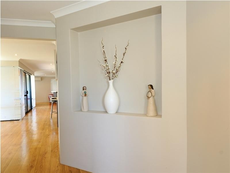 129 Peelwood Parade, Halls Head WA 6210