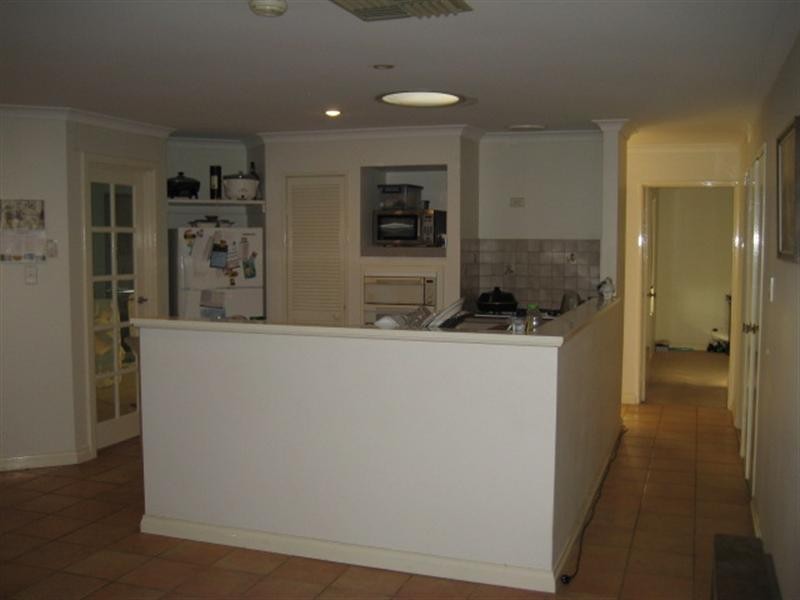 6 Peron Place, San Remo WA 6210