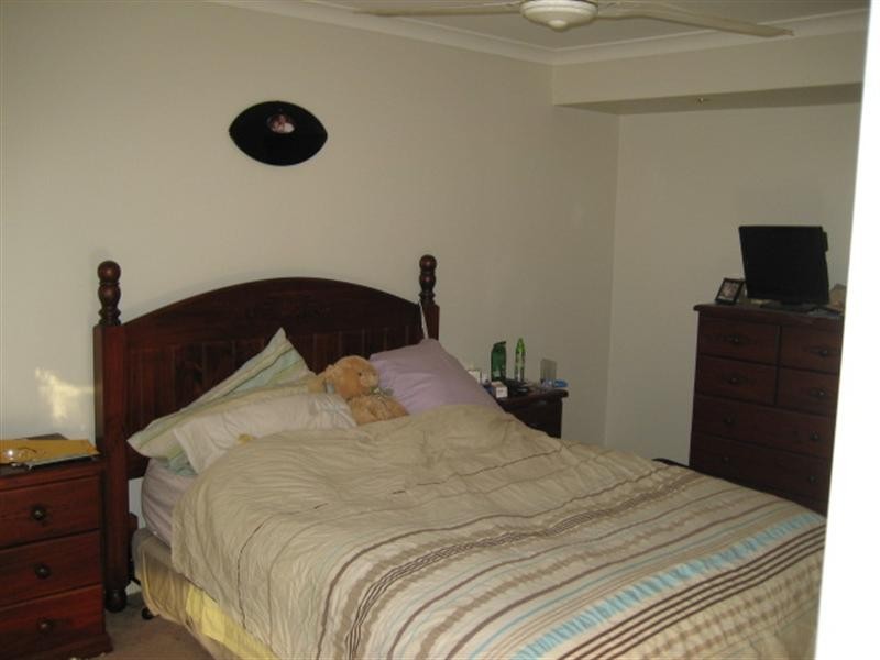 6 Peron Place, San Remo WA 6210