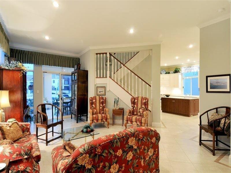 16 Baudin Way, Wannanup WA 6210