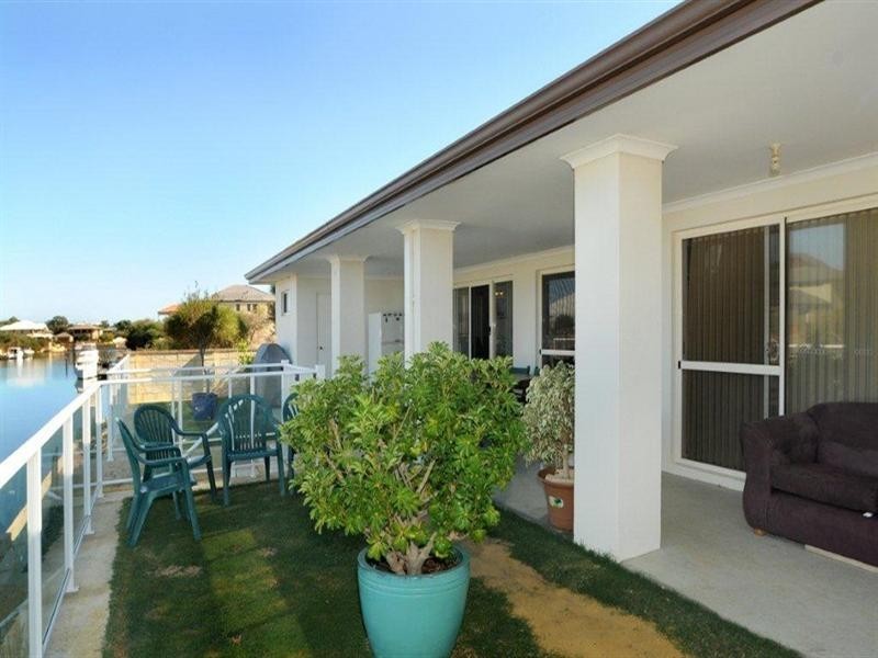 56 SANDPIPER ISLAND Retreat, Wannanup WA 6210