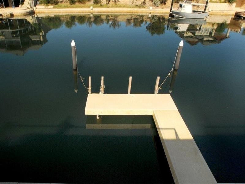 56 SANDPIPER ISLAND Retreat, Wannanup WA 6210