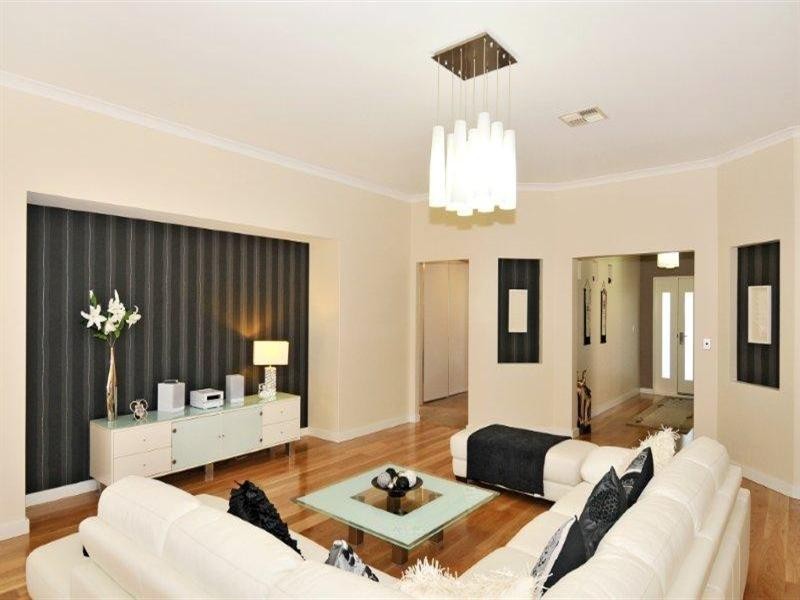 70 Carissa Turn, Halls Head WA 6210