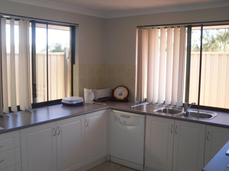 8 Bennett Brook Circle, Greenfields WA 6210