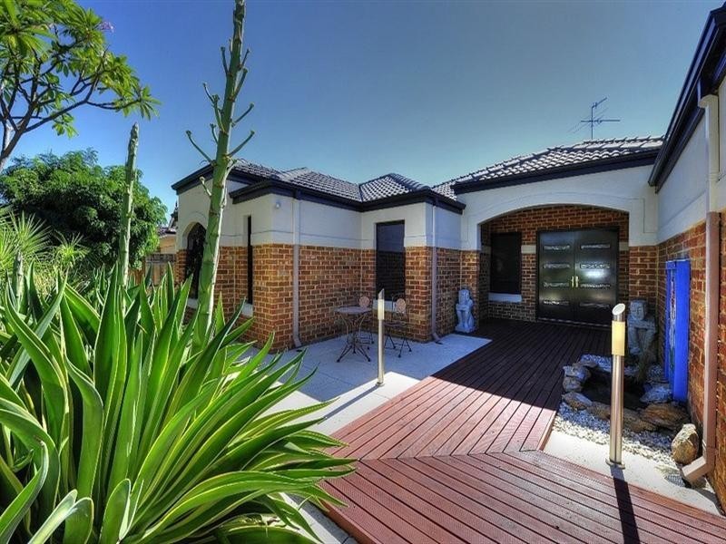 4 ANNIE Place, Mandurah WA 6210