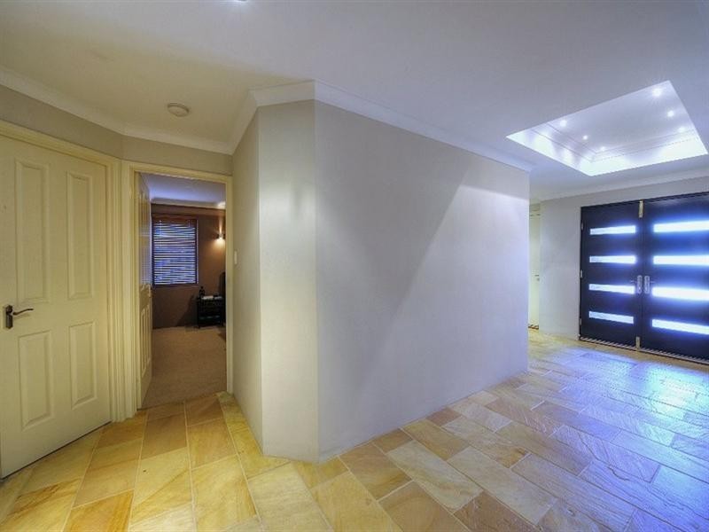 4 ANNIE Place, Mandurah WA 6210