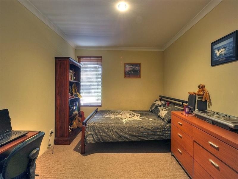 4 ANNIE Place, Mandurah WA 6210