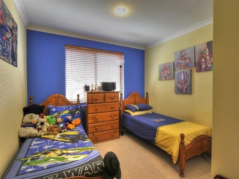 4 ANNIE Place, Mandurah WA 6210