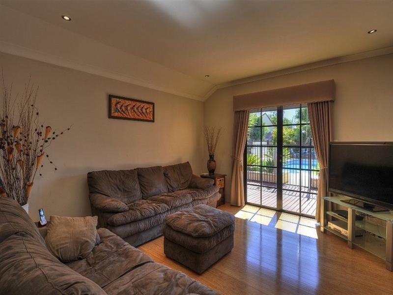 4 ANNIE Place, Mandurah WA 6210