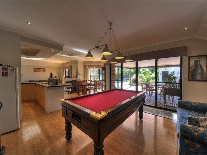 4 ANNIE Place, Mandurah WA 6210