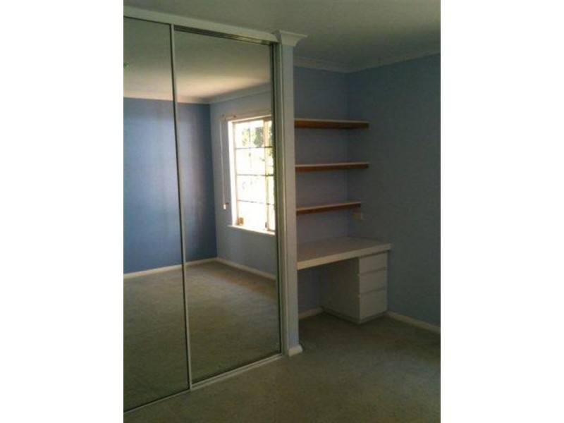 15 Fairfield Way, Halls Head WA 6210