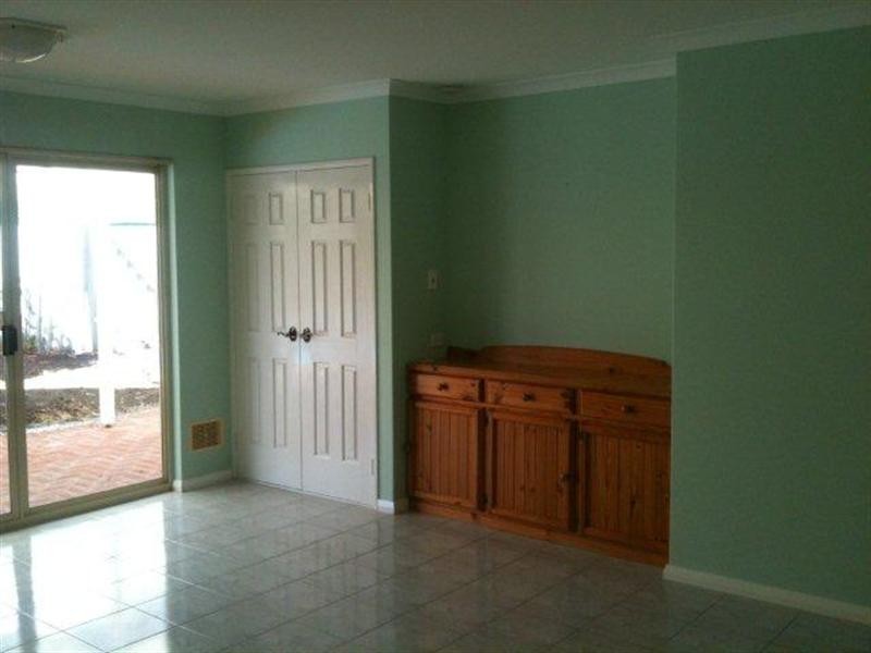 15 Fairfield Way, Halls Head WA 6210