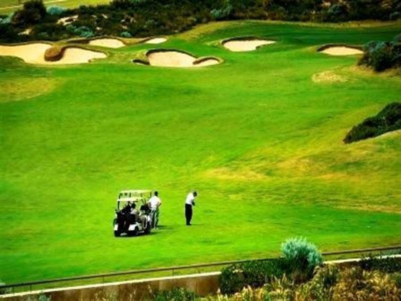 18/2 The Pass, Dawesville WA 6211