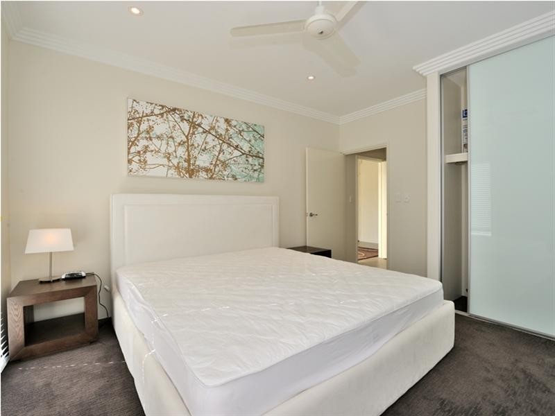 82 Alexis Cir, Wannanup WA 6210